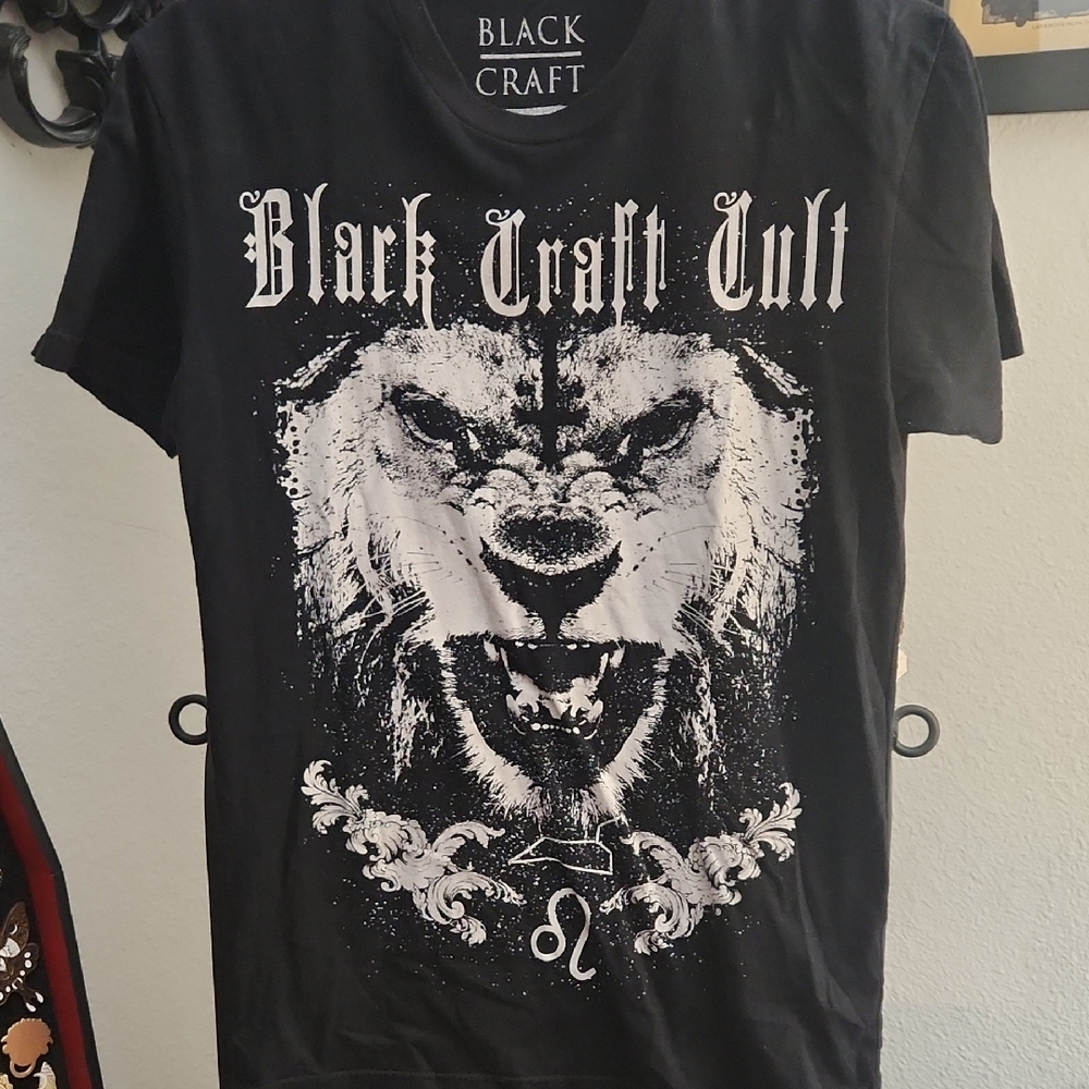 Black Craft Cult Leo Tee